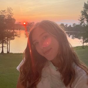 Meet your Posher, Ciara